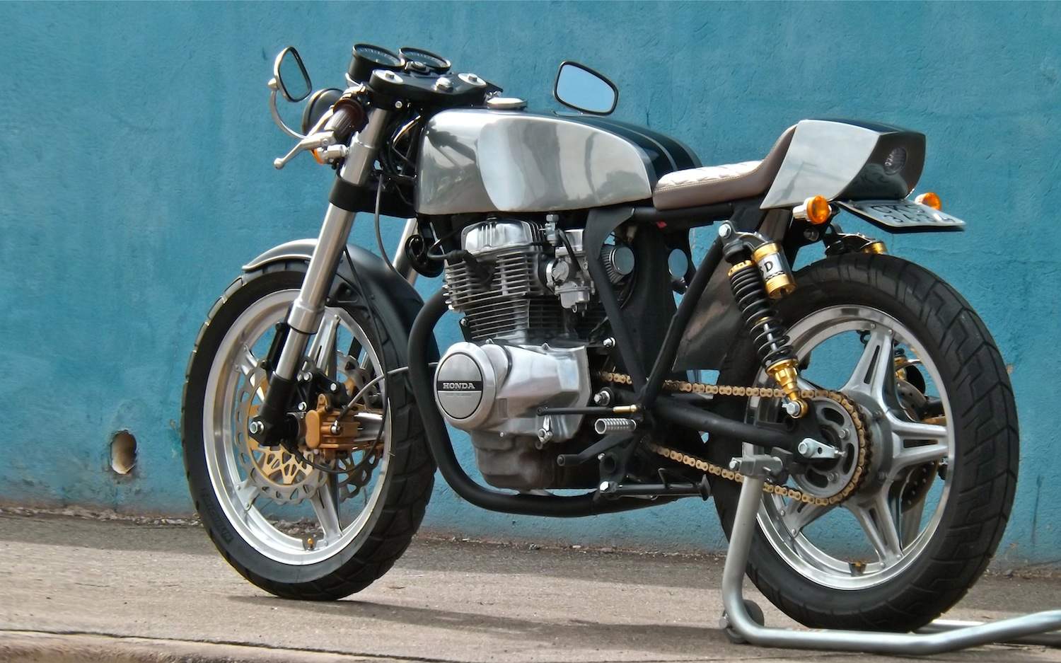 Honda cb 400n